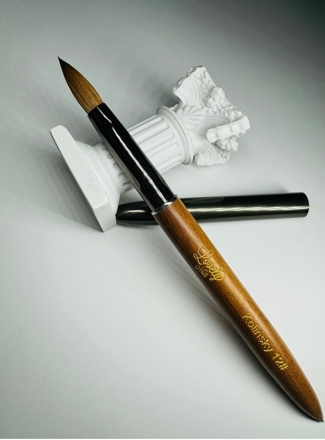PINCEL WOOD KOLINSKY #12 Lovely